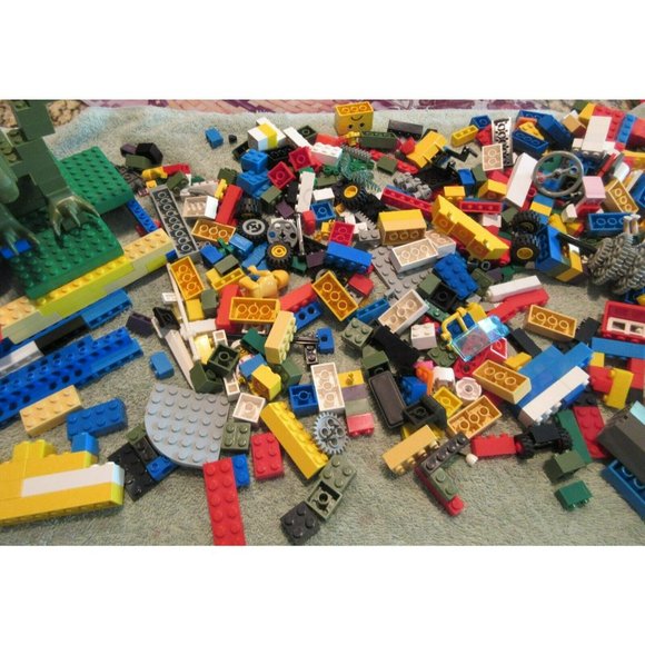 Mixed Lot Assorted Lego Legos 2lbs 14oz Random Mixed Pieces Clean Ready For Use - Picture 3 of 8